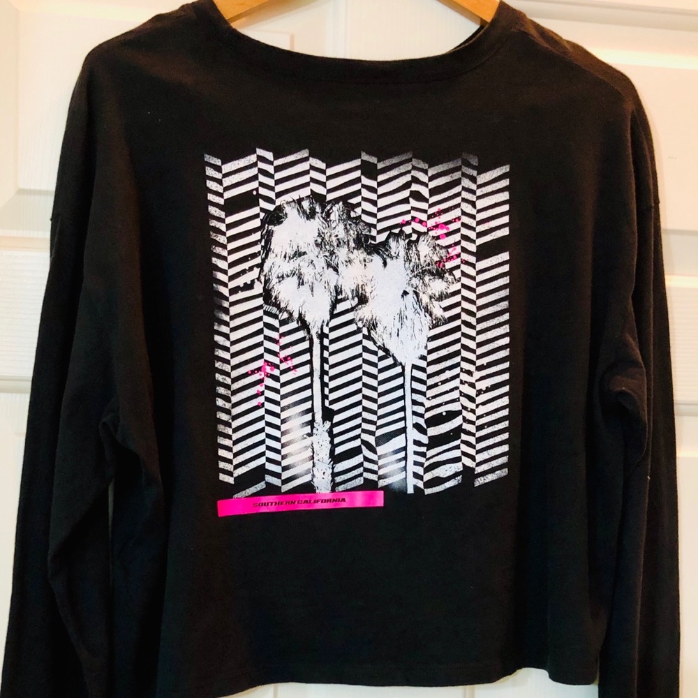Hollister Sz xsmall  graphic back